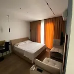 E Apartment